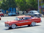 Historische Autos in den Strassen
